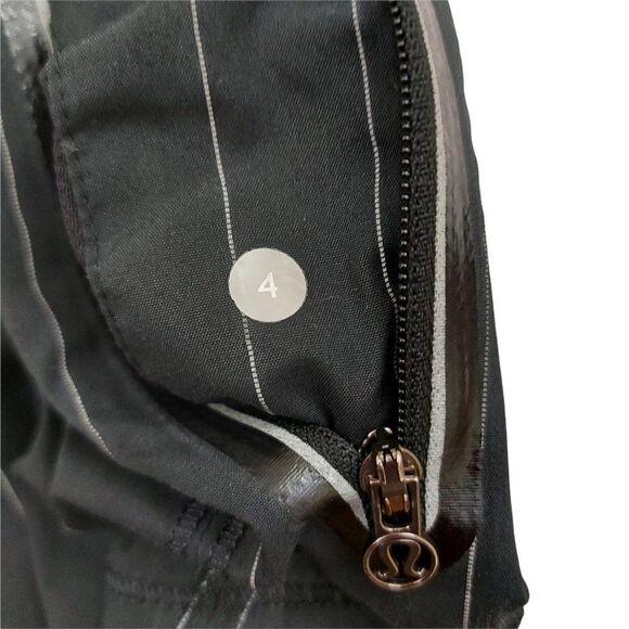 Lululemon Hooded Jacket Womens 4 Black Athletic Full Zip Long Sleeve Athletic - Picture 13 of 13